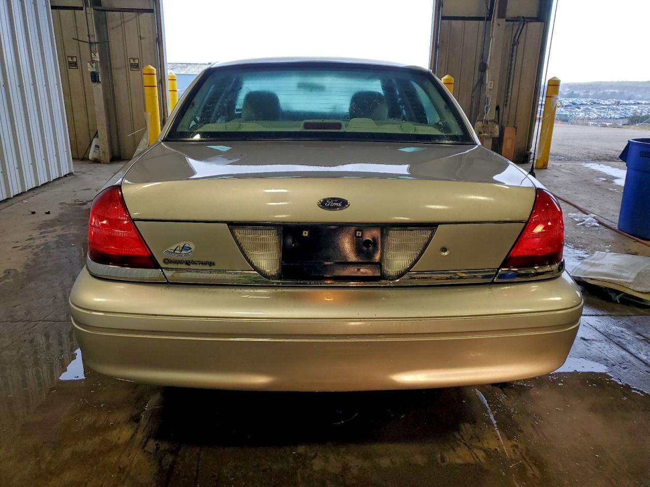 2005 Ford Crown Victoria VIN: 2FAFP73W75X128068 Lot: 93873015