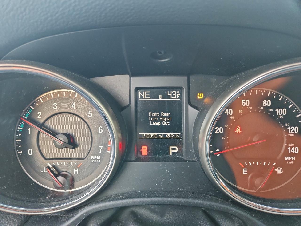 2011 Jeep Grand Cherokee Laredo VIN: 1J4RR4GG7BC673631 Lot: 93540885