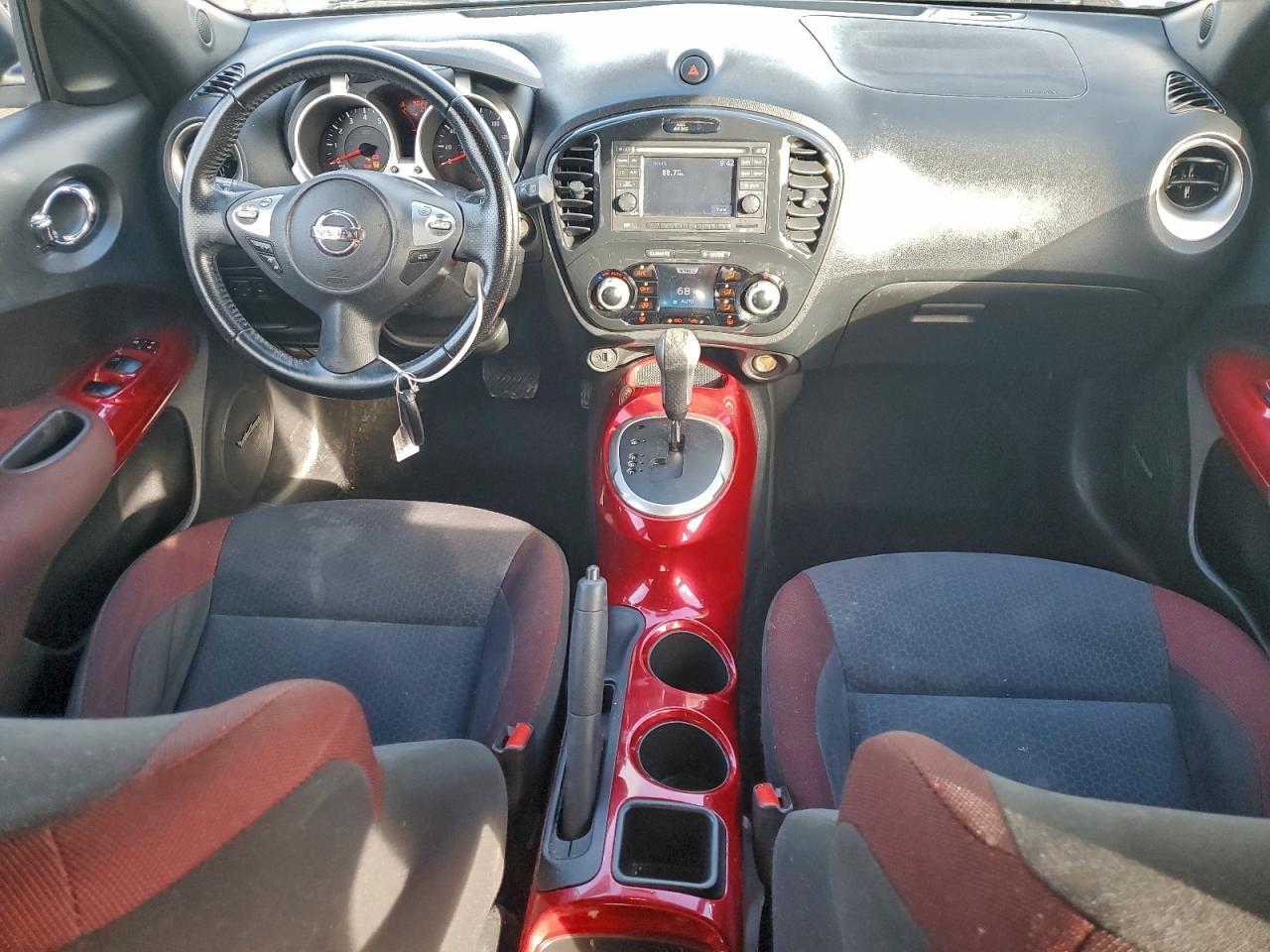 2014 Nissan Juke S VIN: JN8AF5MR9ET357809 Lot: 94521005