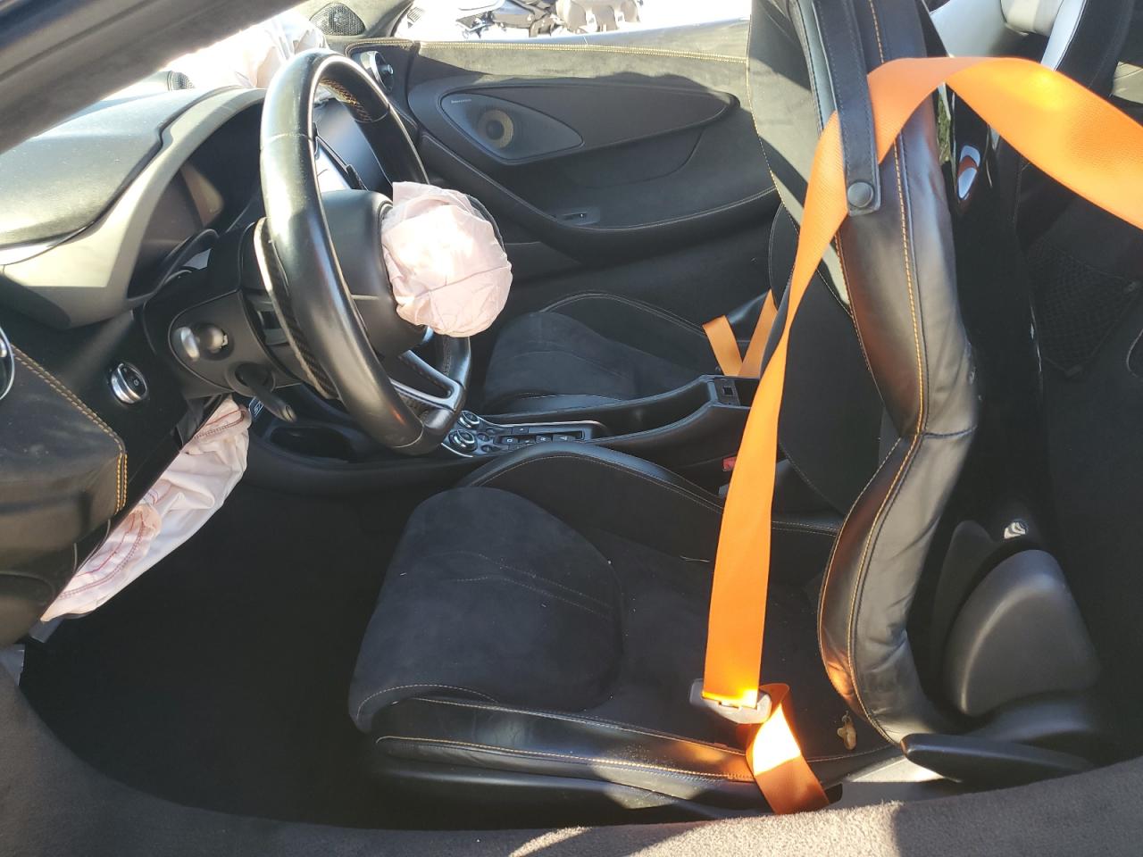 2016 Mclaren Automotive 570S VIN: SBM13DAAXGW000824 Lot: 92907815