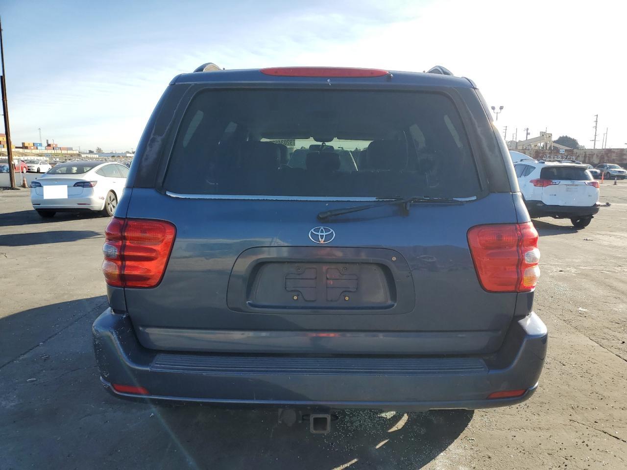 2004 Toyota Sequoia Sr5 VIN: 5TDZT34A14S229910 Lot: 92034525