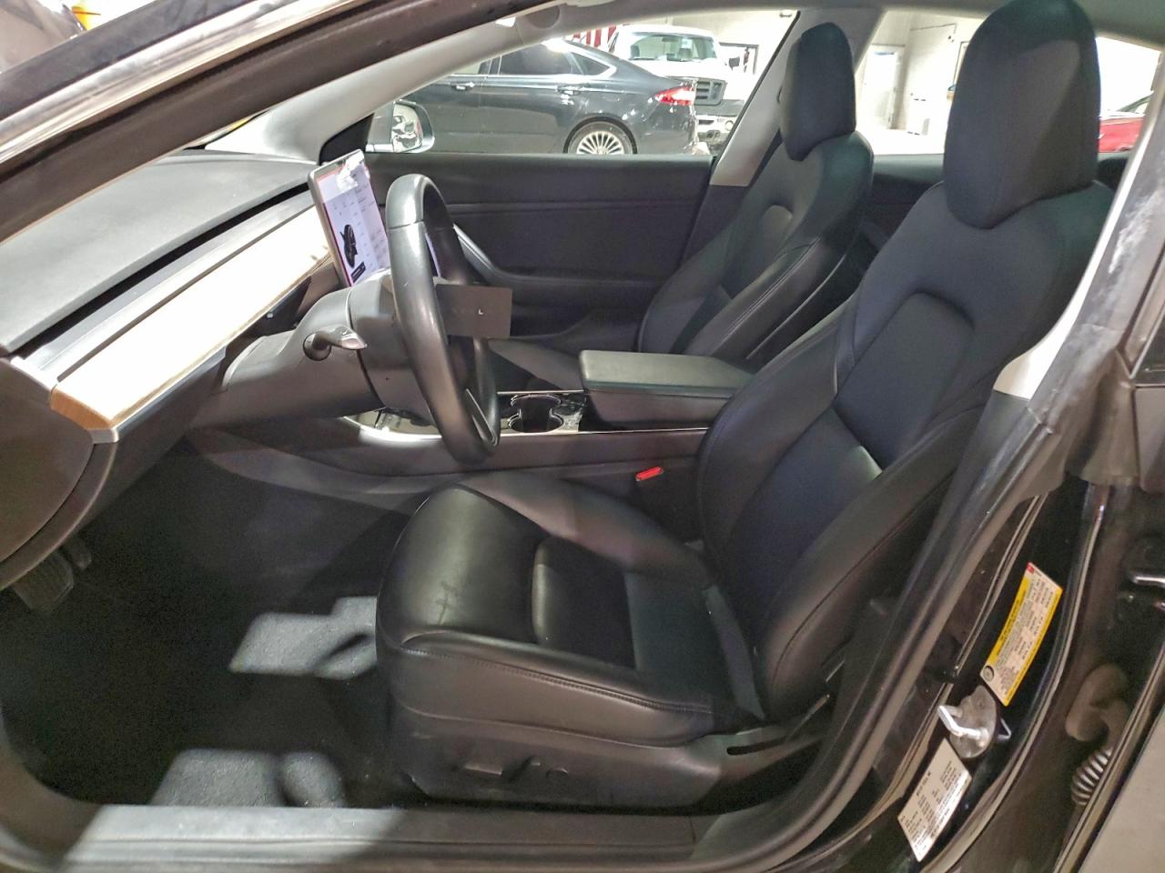 2019 Tesla Model 3 VIN: 5YJ3E1EB8KF384547 Lot: 93274155