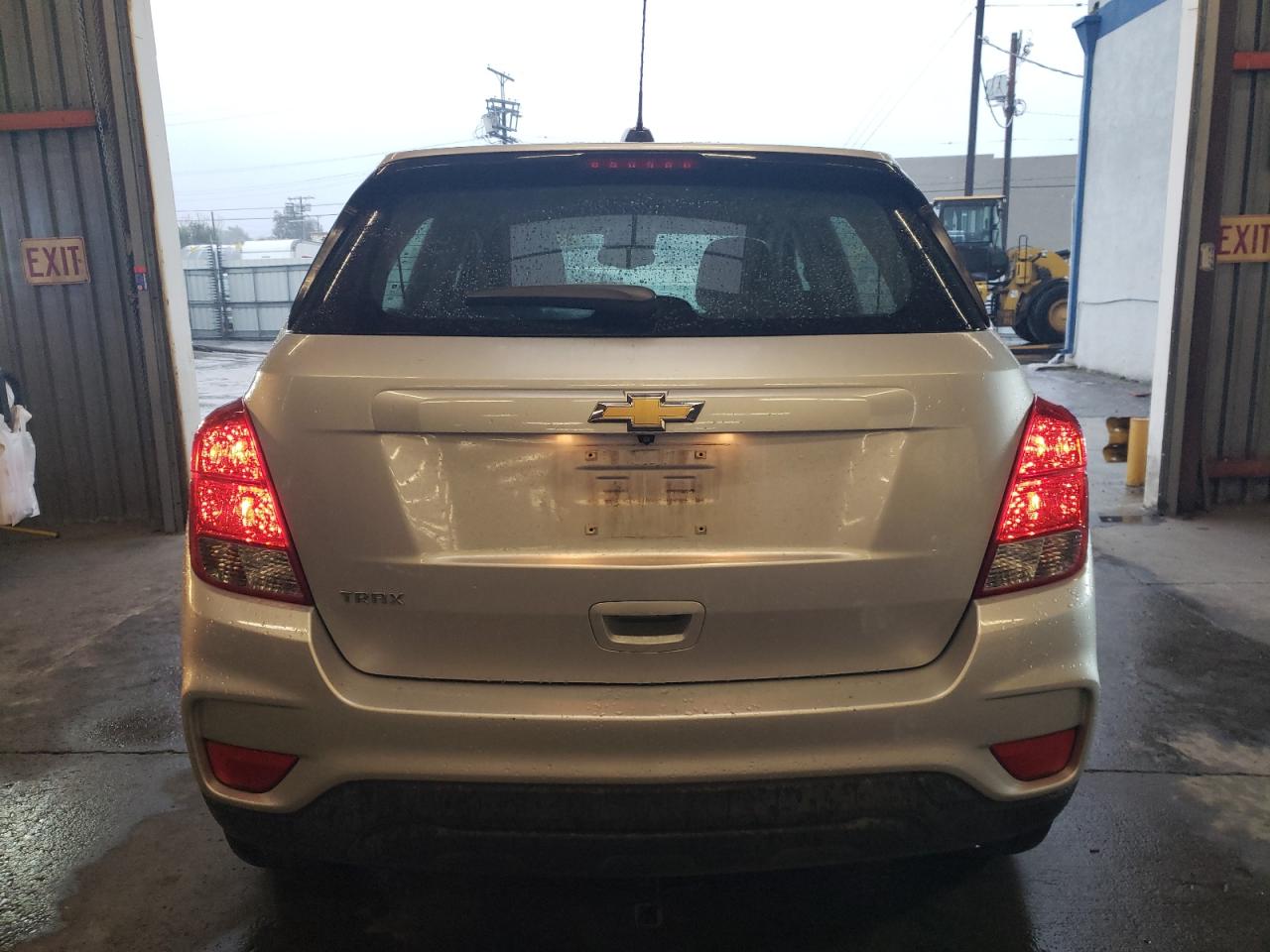 2018 Chevrolet Trax Ls VIN: KL7CJKSB5JB700958 Lot: 93866905