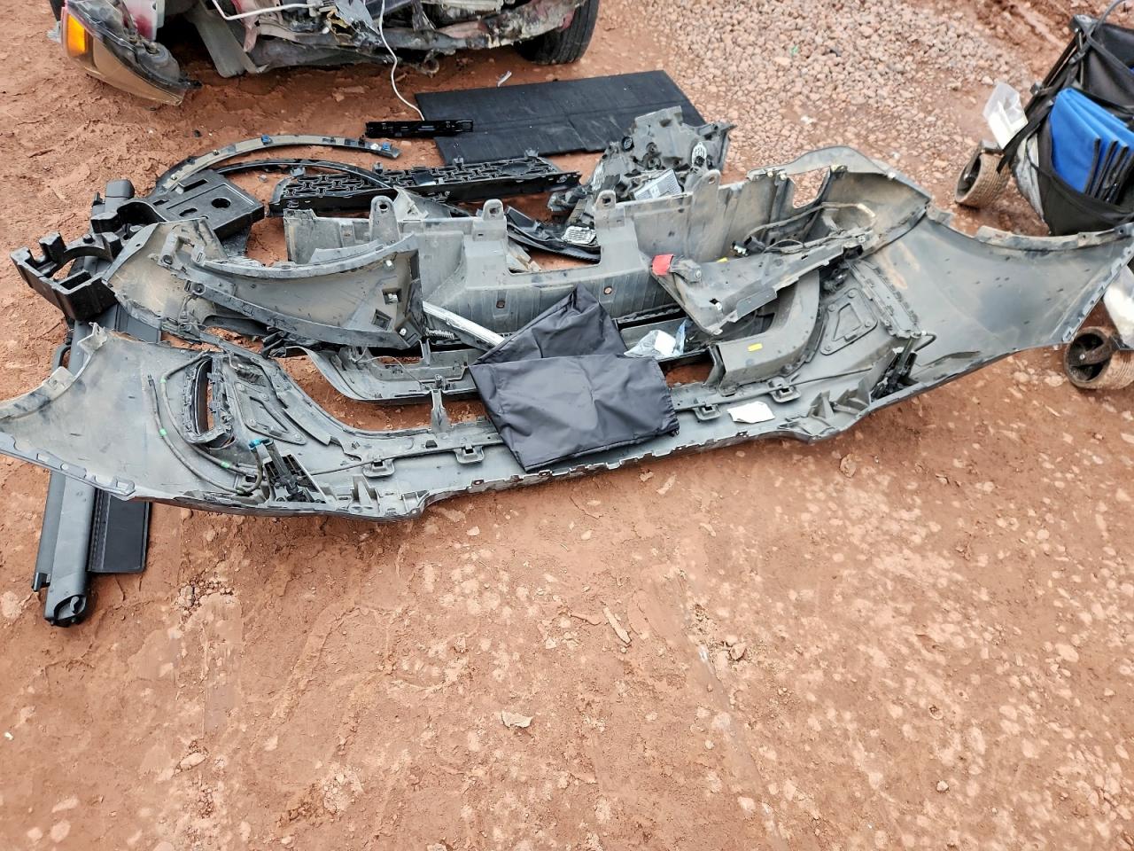 2018 Land Rover Discovery Hse Luxury VIN: SALRT2RK4JA072600 Lot: 92911775