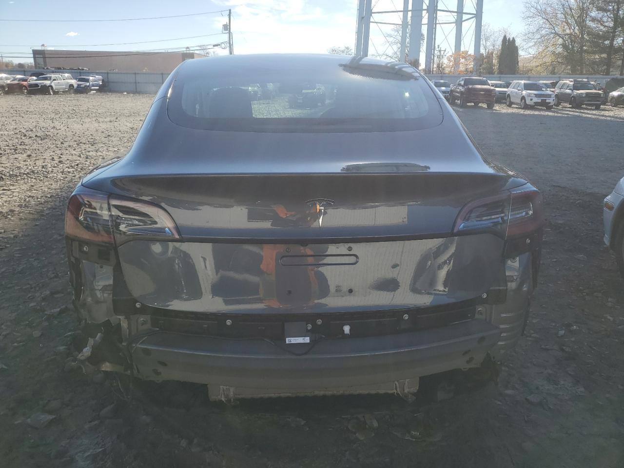 2018 Tesla Model 3 VIN: 5YJ3E1EB7JF114241 Lot: 91194575