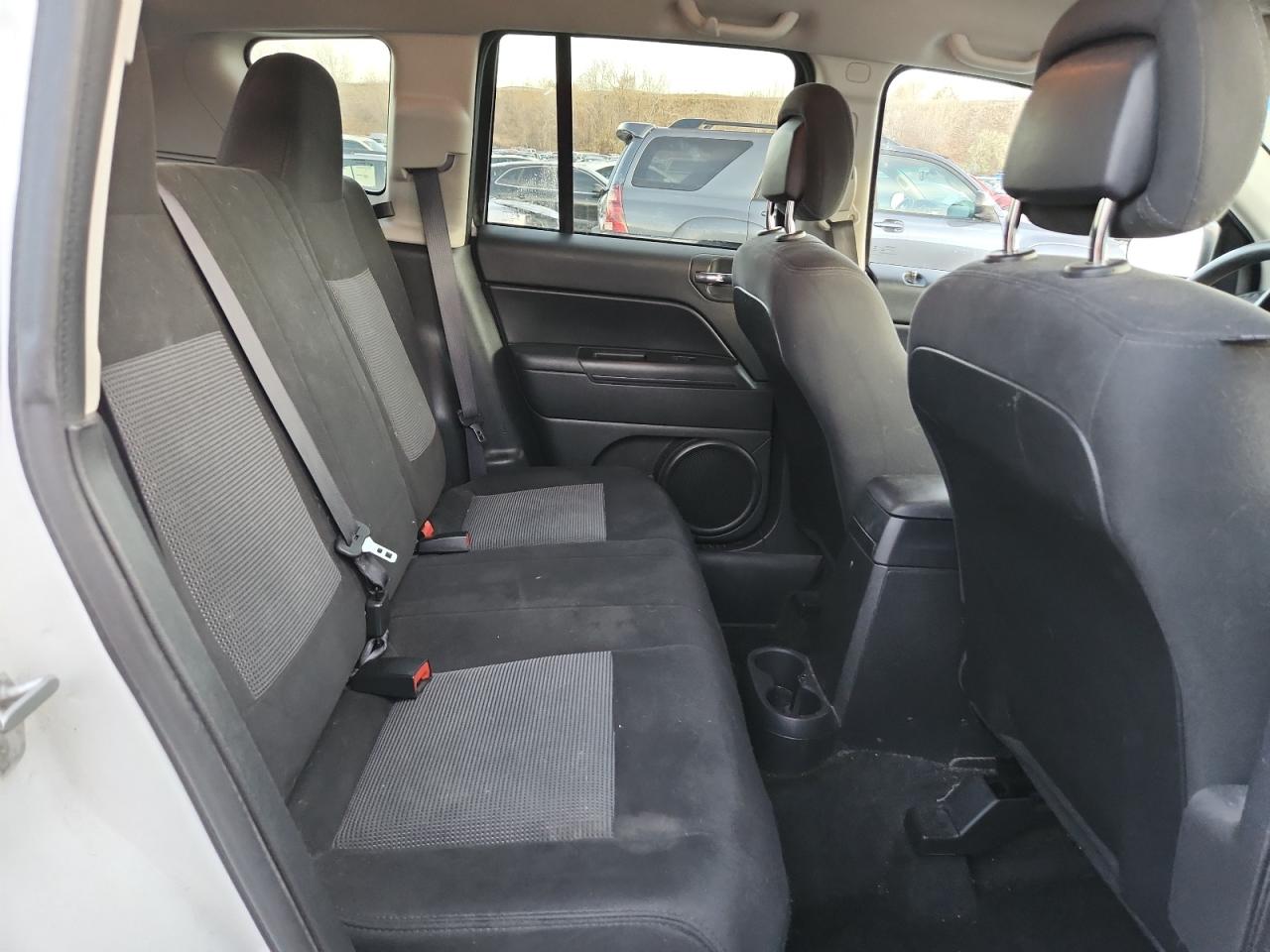 2016 Jeep Compass Sport VIN: 1C4NJDBB7GD686968 Lot: 92476965