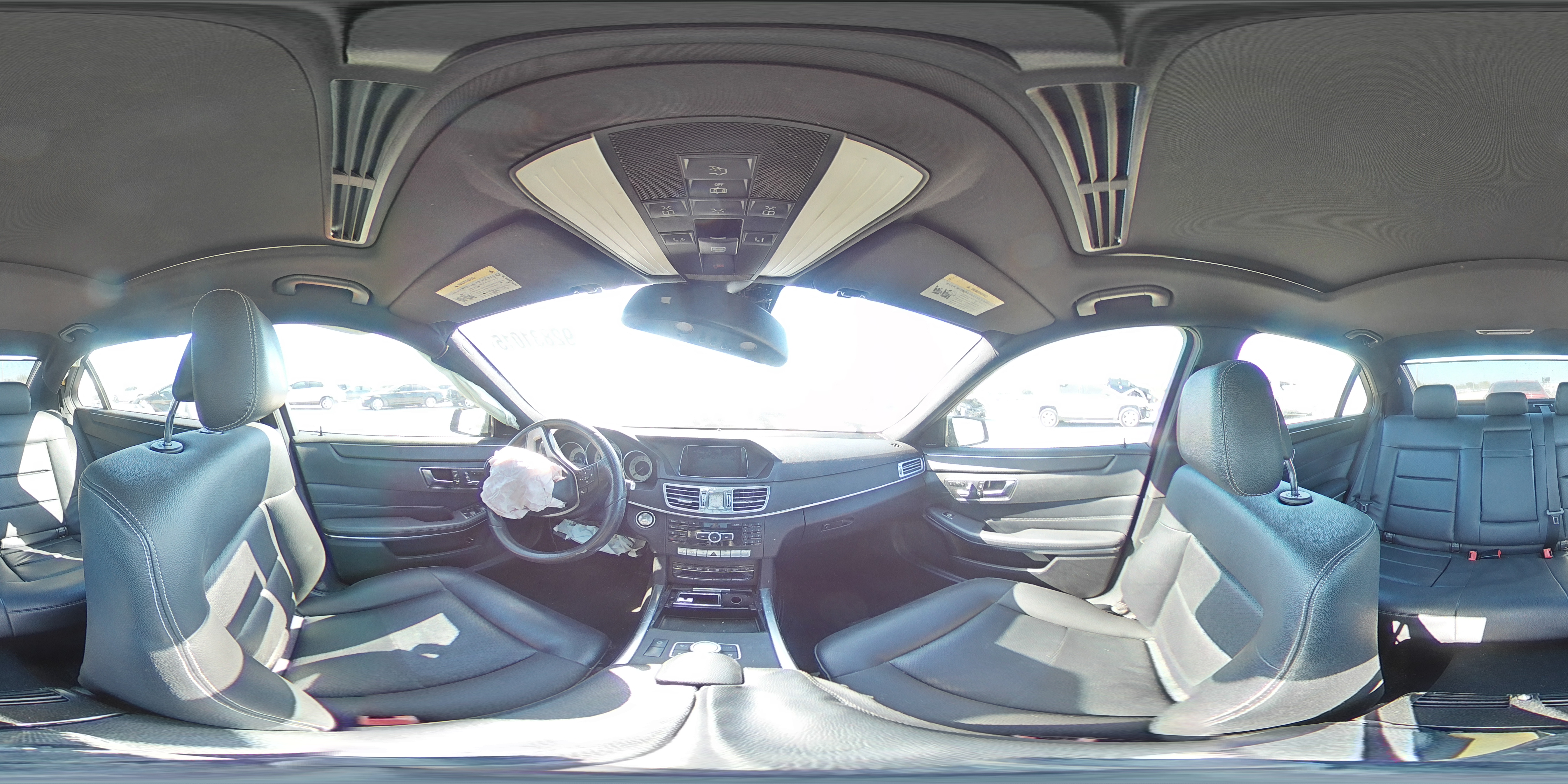 2014 Mercedes-Benz E 350 VIN: WDDHF5KB5EA868922 Lot: 92831015