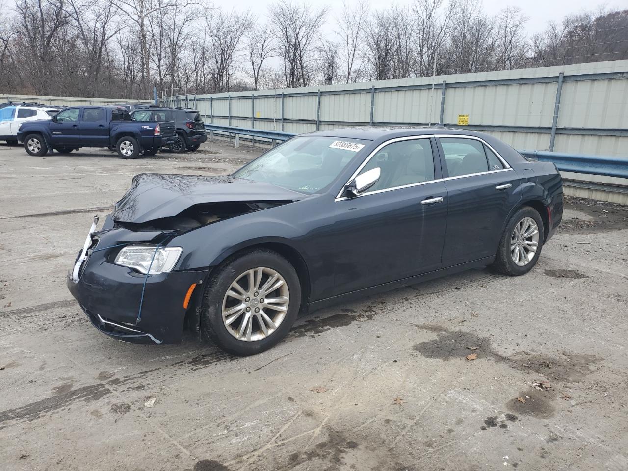 2016 Chrysler 300C VIN: 2C3CCAEG3GH328748 Lot: 92886675