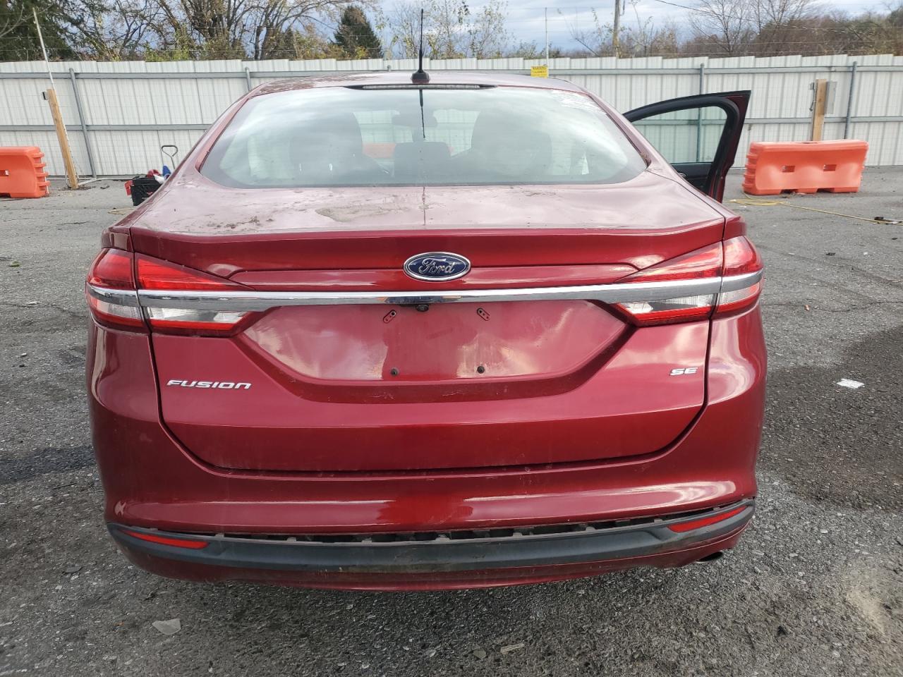 2017 Ford Fusion Se VIN: 3FA6P0H76HR390742 Lot: 92501565