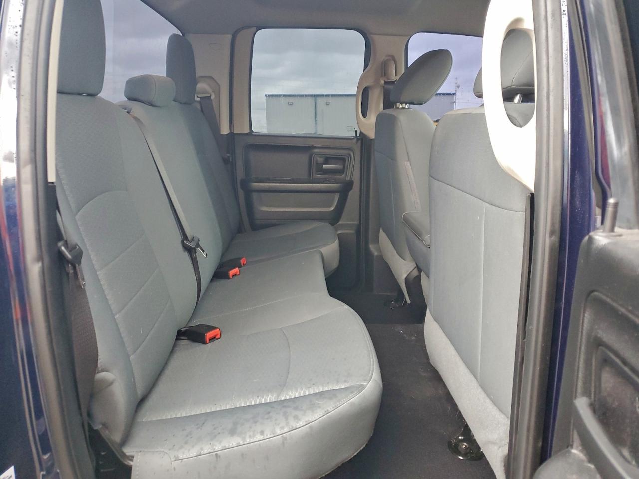 2018 Ram 1500 St VIN: 1C6RR6FG4JS330709 Lot: 93220845