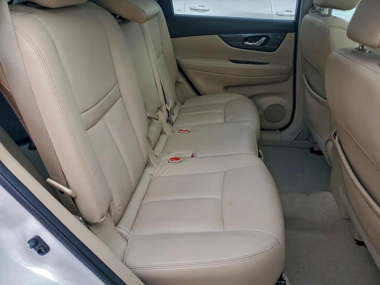 2015 Nissan Rogue S VIN: 5N1AT2MV5FC845619 Lot: 94248515