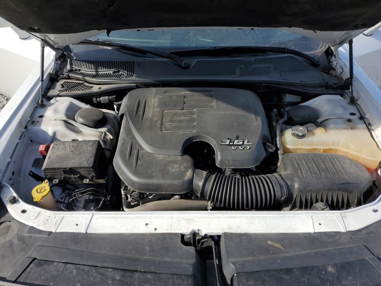 2018 Dodge Challenger Sxt VIN: 2C3CDZAG7JH258230 Lot: 92226795