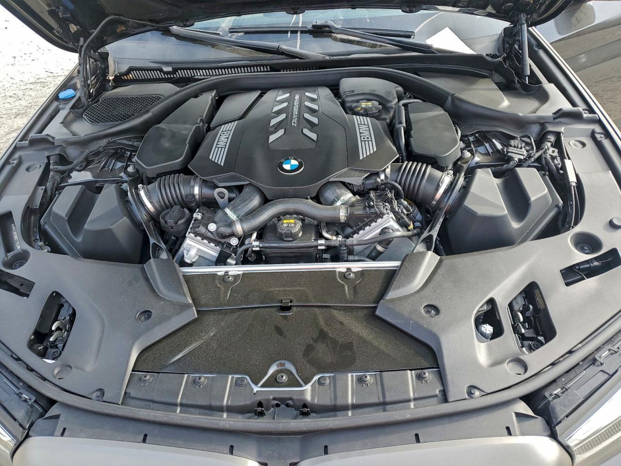 2021 BMW M550Xi VIN: WBA13BK09MCF27639 Lot: 93900905