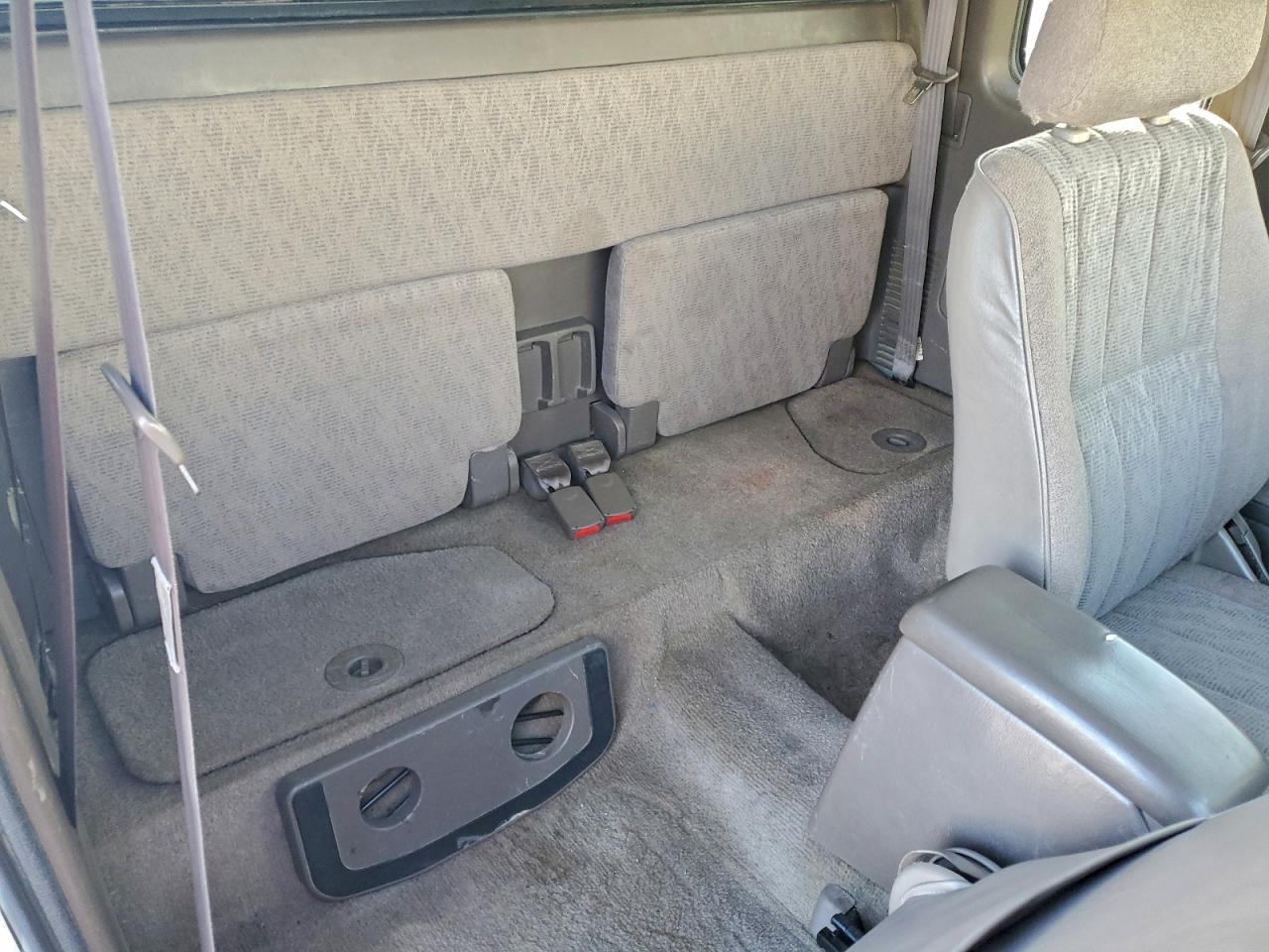 1999 Toyota Tacoma Xtracab VIN: 4TAWN72N0XZ553987 Lot: 93891635