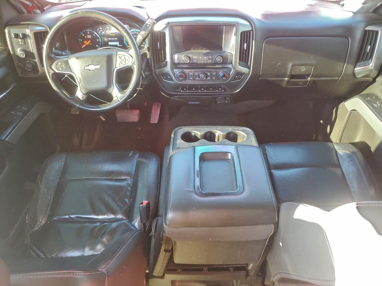 2018 Chevrolet Silverado K1500 Lt VIN: 3GCUKREC3JG462262 Lot: 94052645