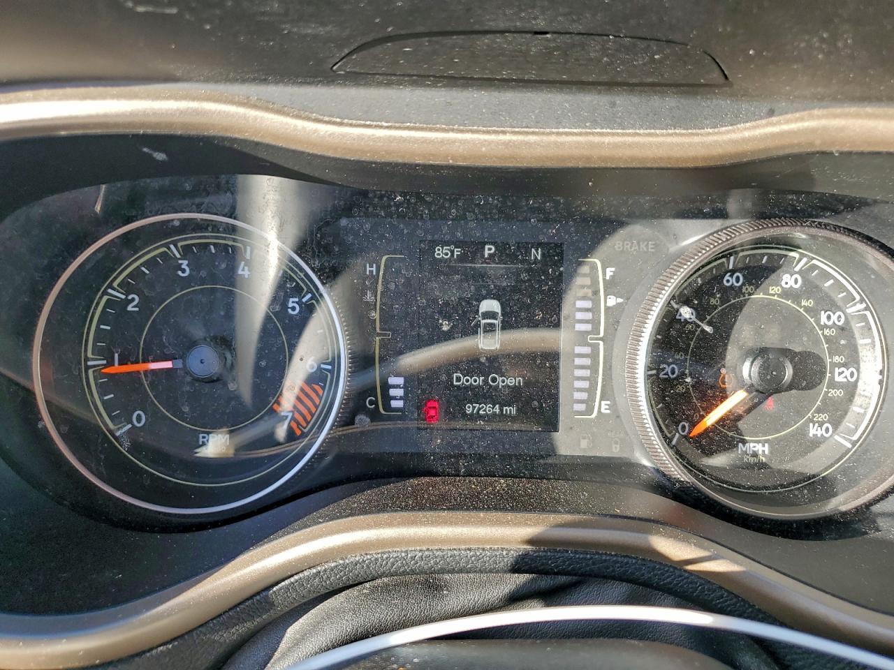 2015 Jeep Cherokee Latitude VIN: 1C4PJMCB7FW535090 Lot: 94755885