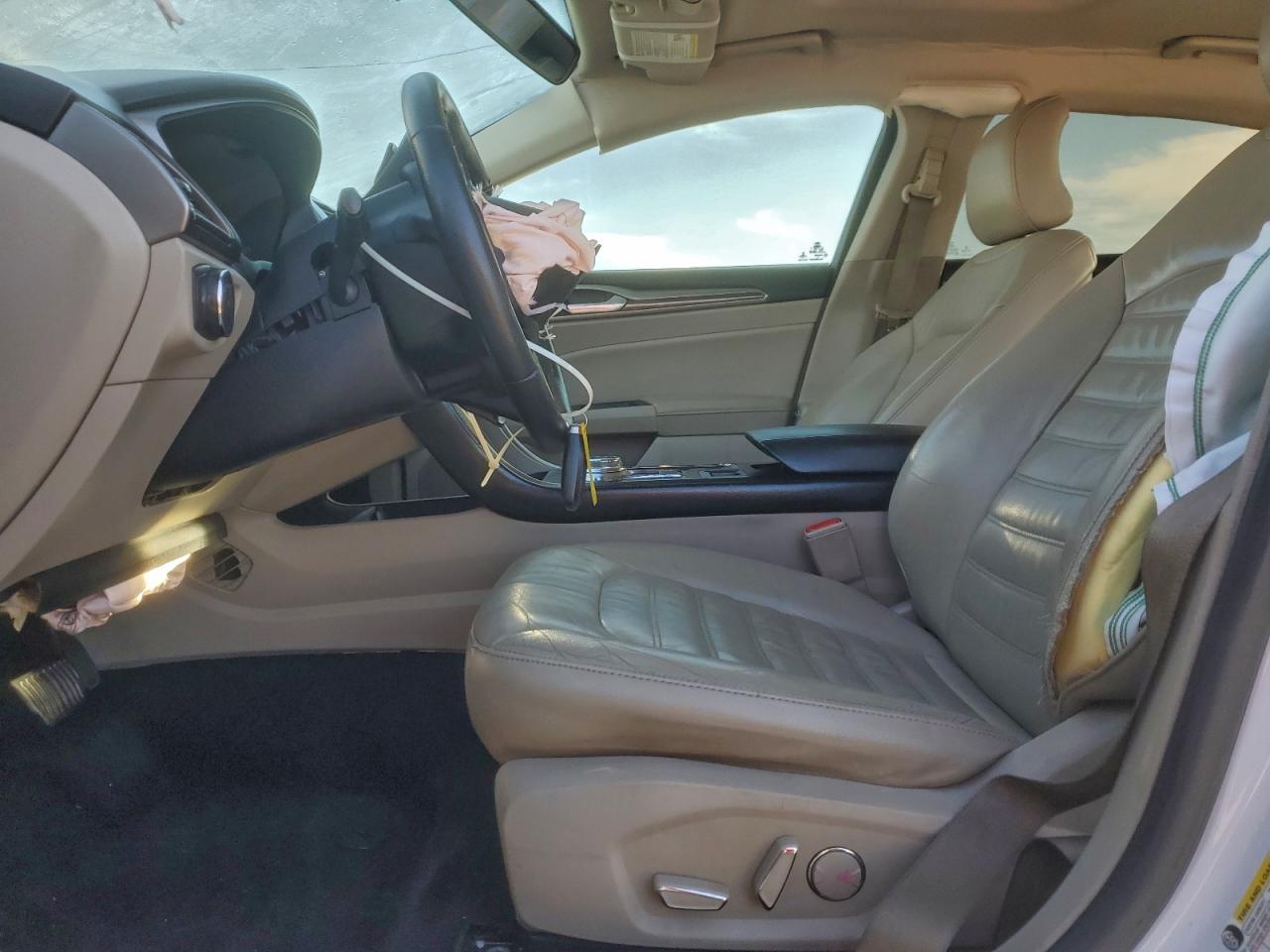 2017 Ford Fusion Se VIN: 3FA6P0H93HR263416 Lot: 94412655