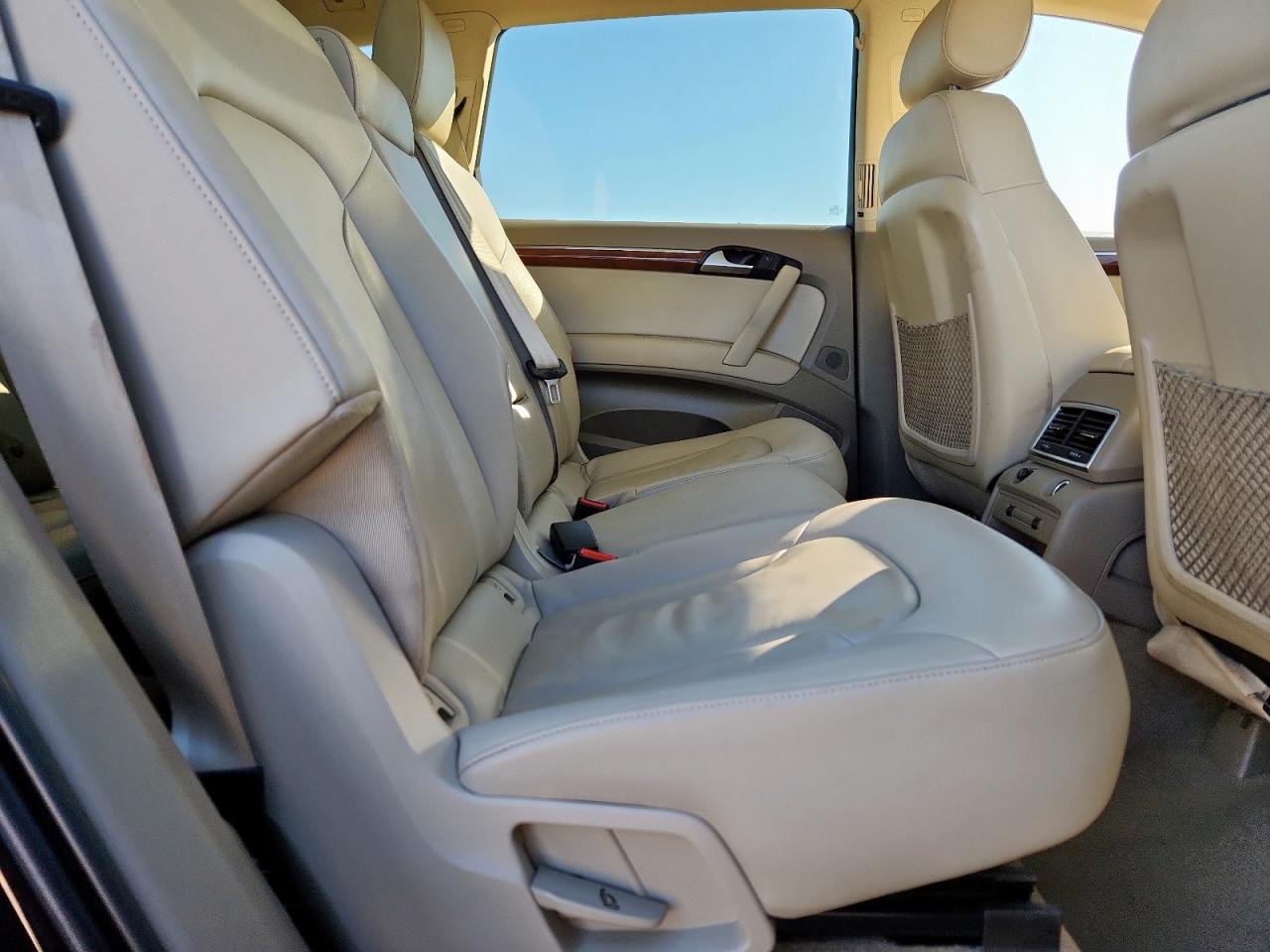 2015 Audi Q7 Premium Plus VIN: WA1LGAFE0FD024831 Lot: 92261455