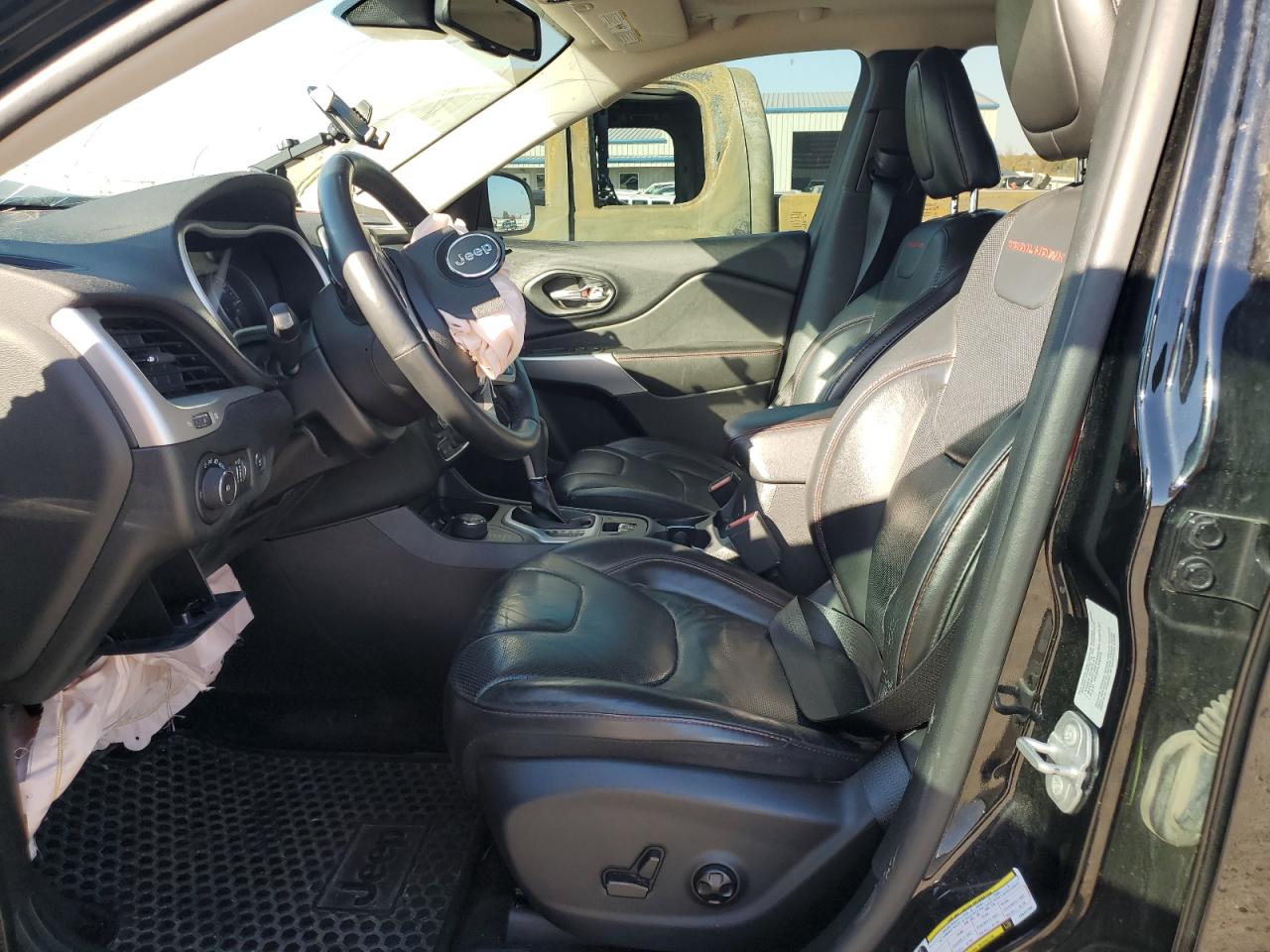 2018 Jeep Cherokee Trailhawk VIN: 1C4PJMBX1JD522790 Lot: 90219825