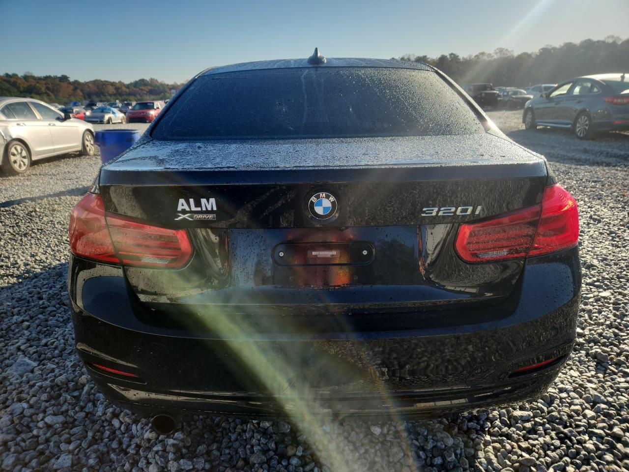 2018 BMW 320 Xi VIN: WBA8A3C55JA505601 Lot: 92237975