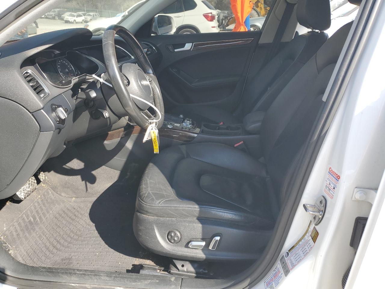 2015 Audi A4 Premium Plus VIN: WAUFFAFL2FN022820 Lot: 93480315