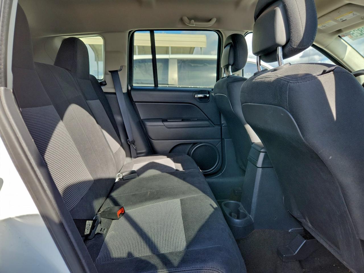 2014 Jeep Compass Sport VIN: 1C4NJCBAXED511208 Lot: 94213825