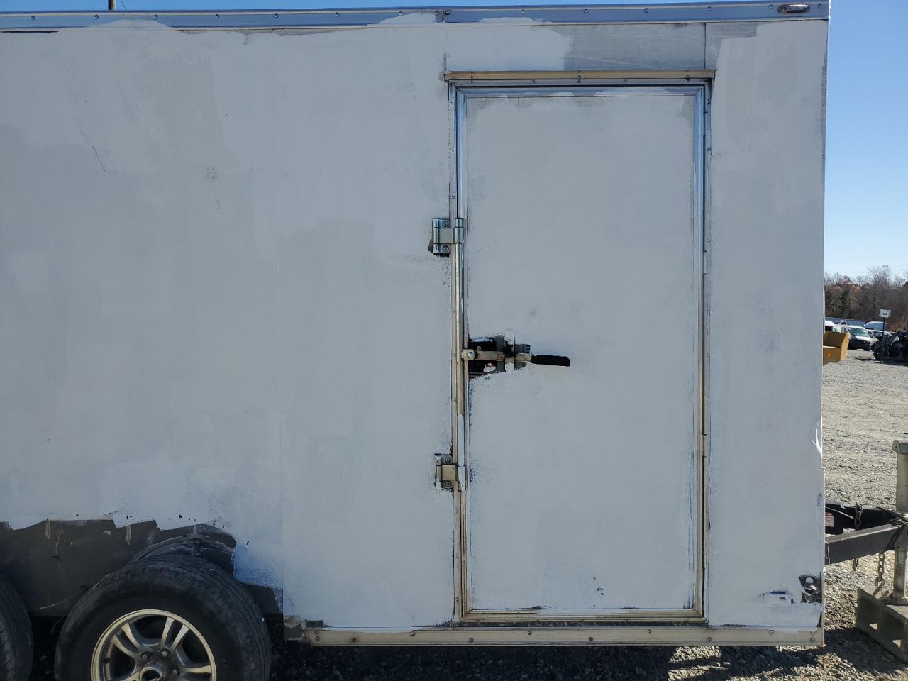 2024 Kaufman Enclosed Cargo Trailer VIN: 7UZEN1424RD001970 Lot: 90845975