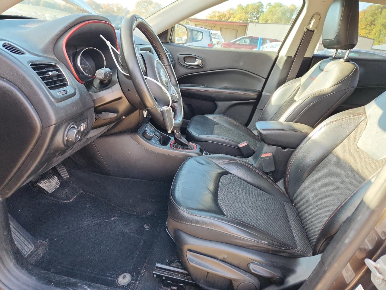 2019 Jeep Compass Trailhawk VIN: 3C4NJDDB9KT748029 Lot: 85960325