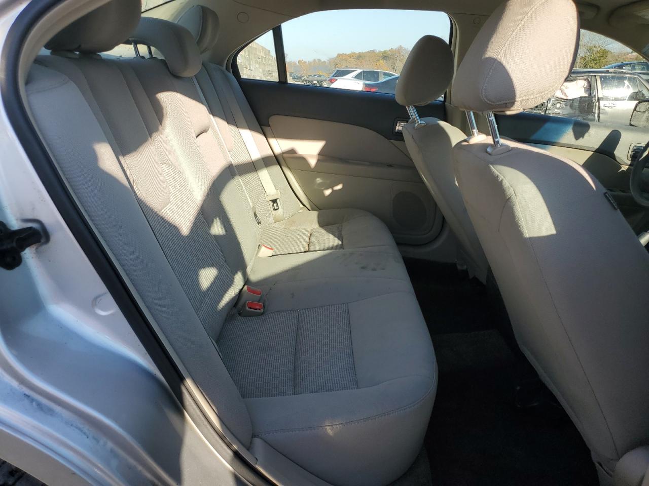 2012 Ford Fusion S VIN: 3FAHP0GA0CR236333 Lot: 91481915