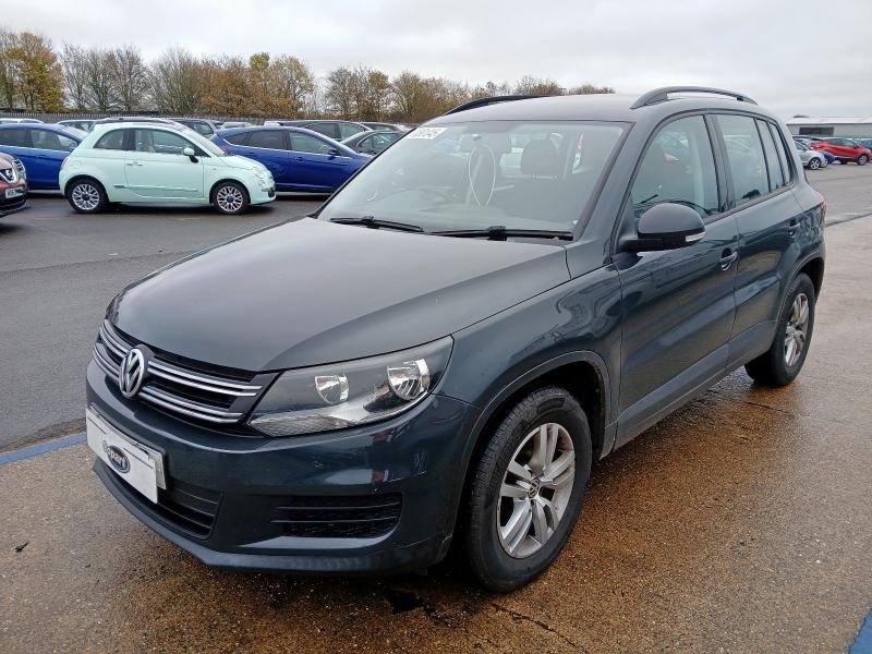 2015 VOLKSWAGEN TIGUAN 2.0 TDI BLUEMOTION TECH S 110 5DR [2WD] for sale at Copart NEWBURY