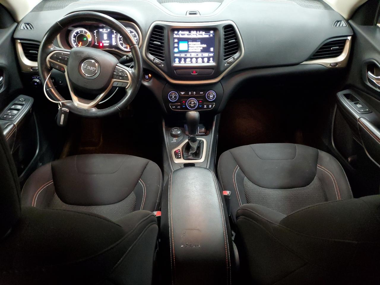 2016 Jeep Cherokee Latitude VIN: 1C4PJMCS3GW309193 Lot: 92387595