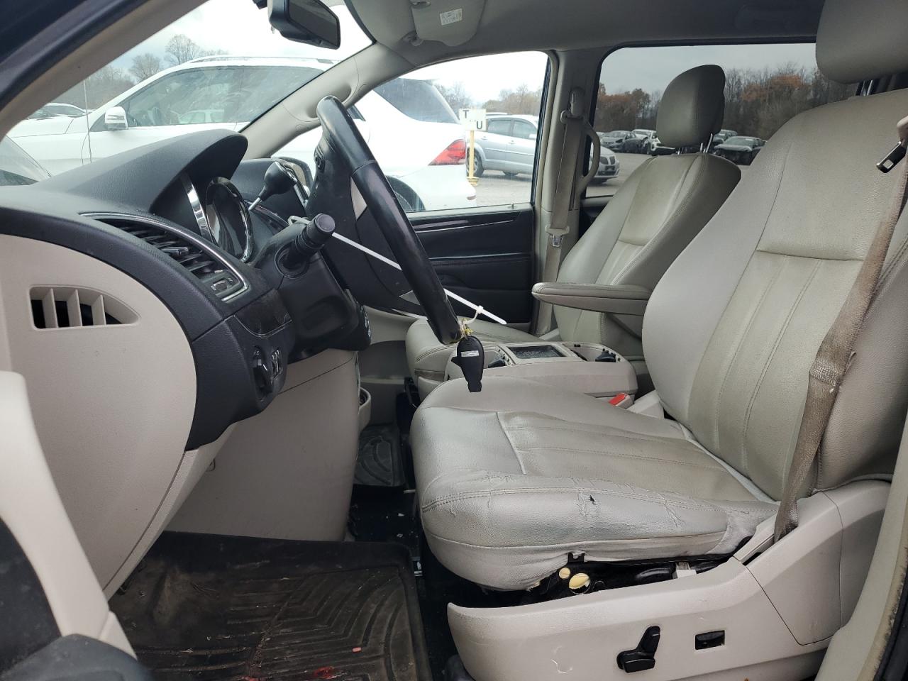 2016 Chrysler Town & Country Touring VIN: 2C4RC1BG6GR120884 Lot: 91612525