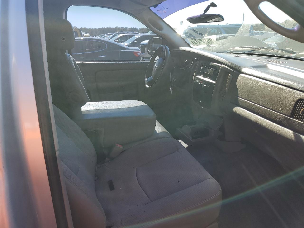 2005 Dodge Ram 1500 St VIN: 1D7HA16K75J597394 Lot: 92236875