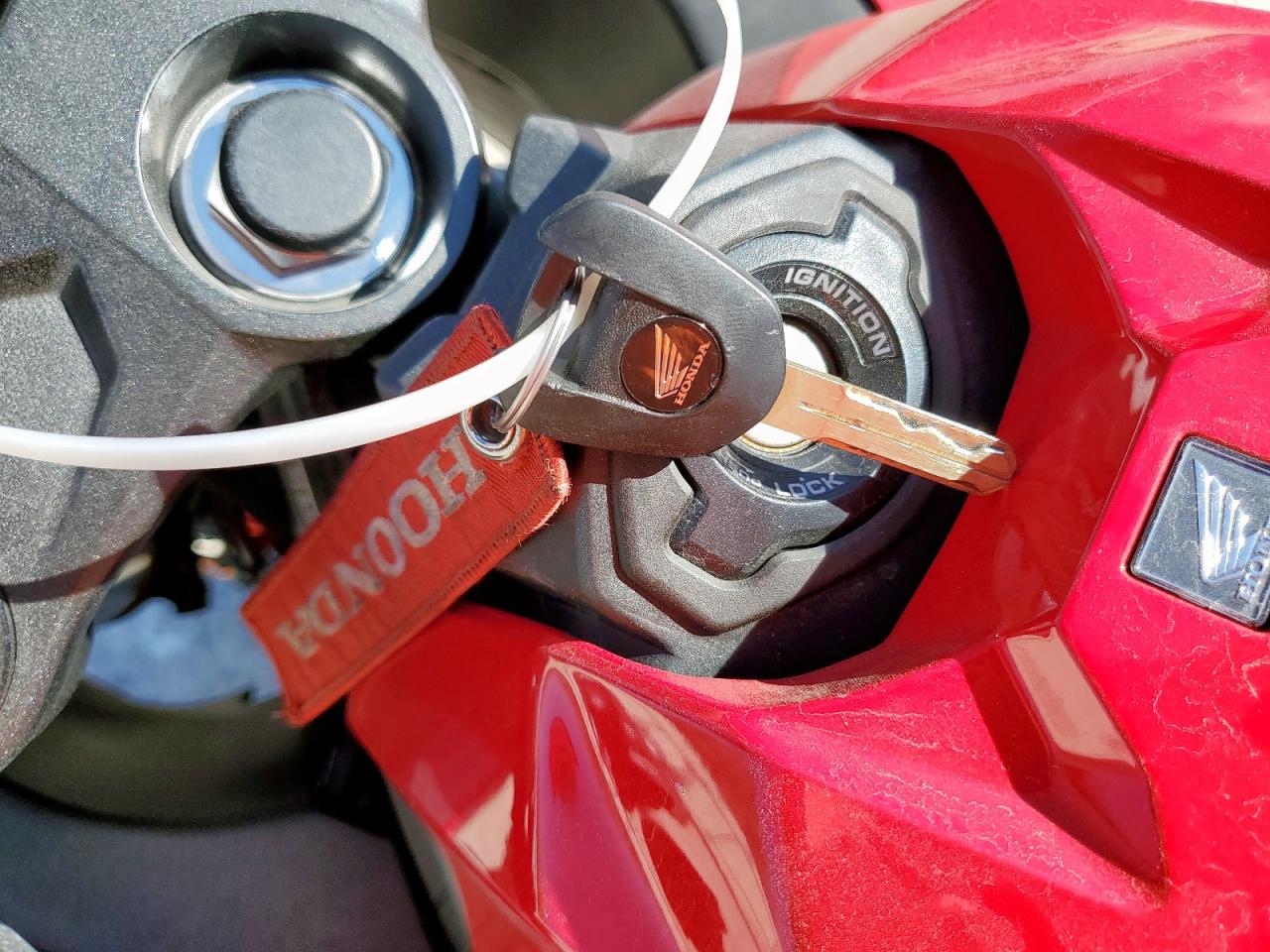 2025 Honda Cbr650 R VIN: MLHRH1550S5100029 Lot: 92832955