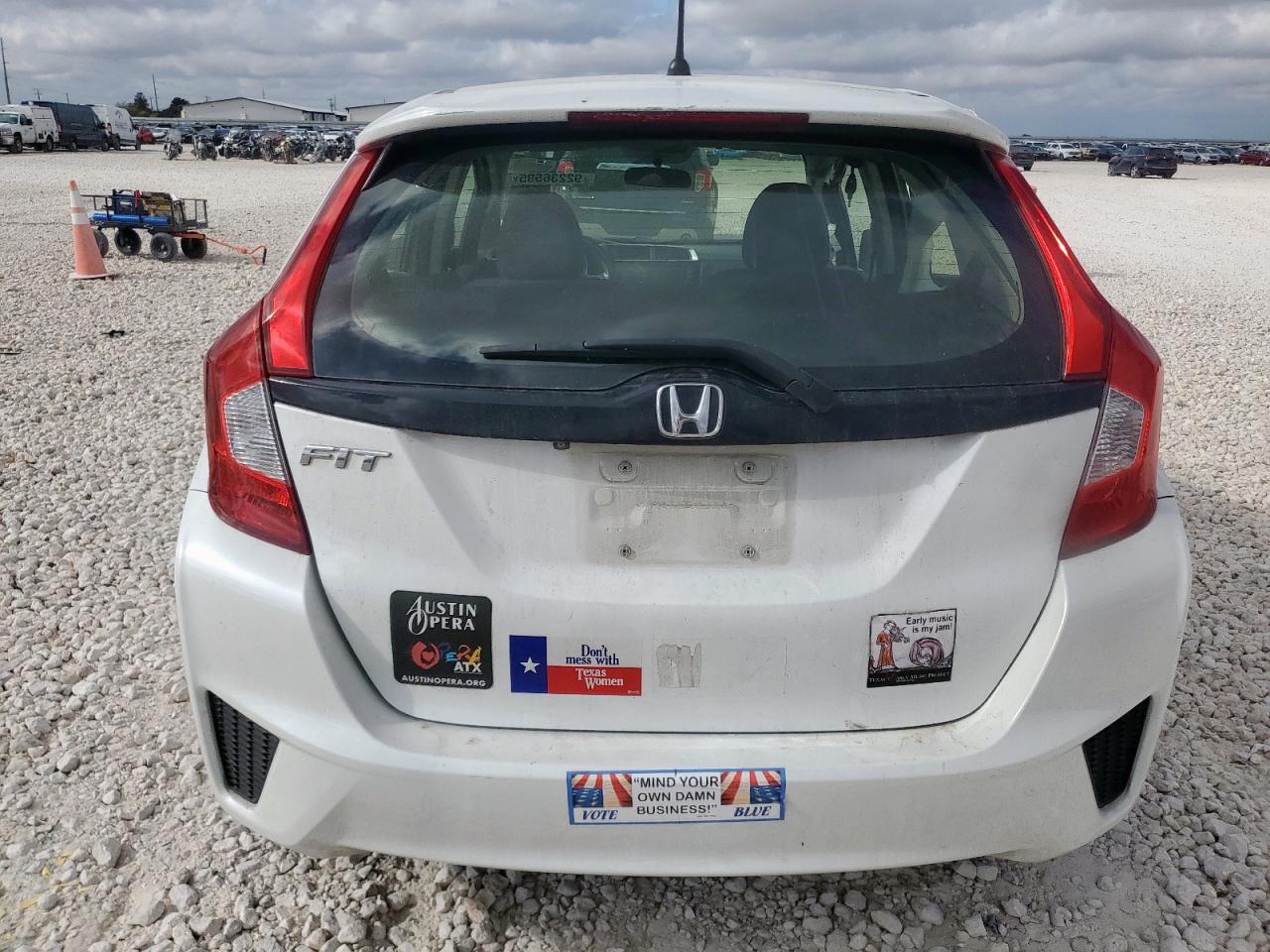 2016 Honda Fit Lx VIN: JHMGK5H51GS005730 Lot: 92236595