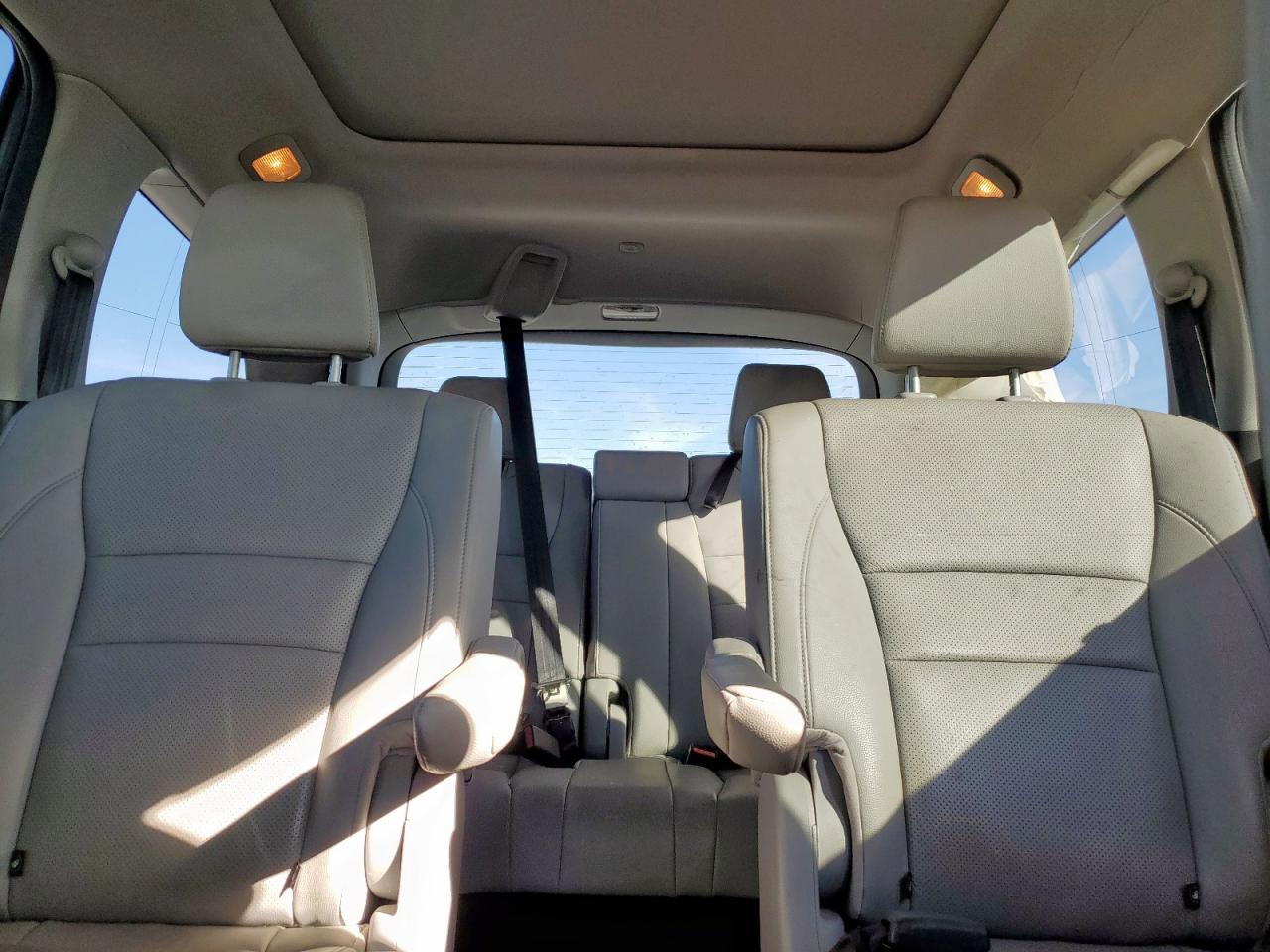 2016 Honda Pilot Elite VIN: 5FNYF6H04GB017646 Lot: 92076065