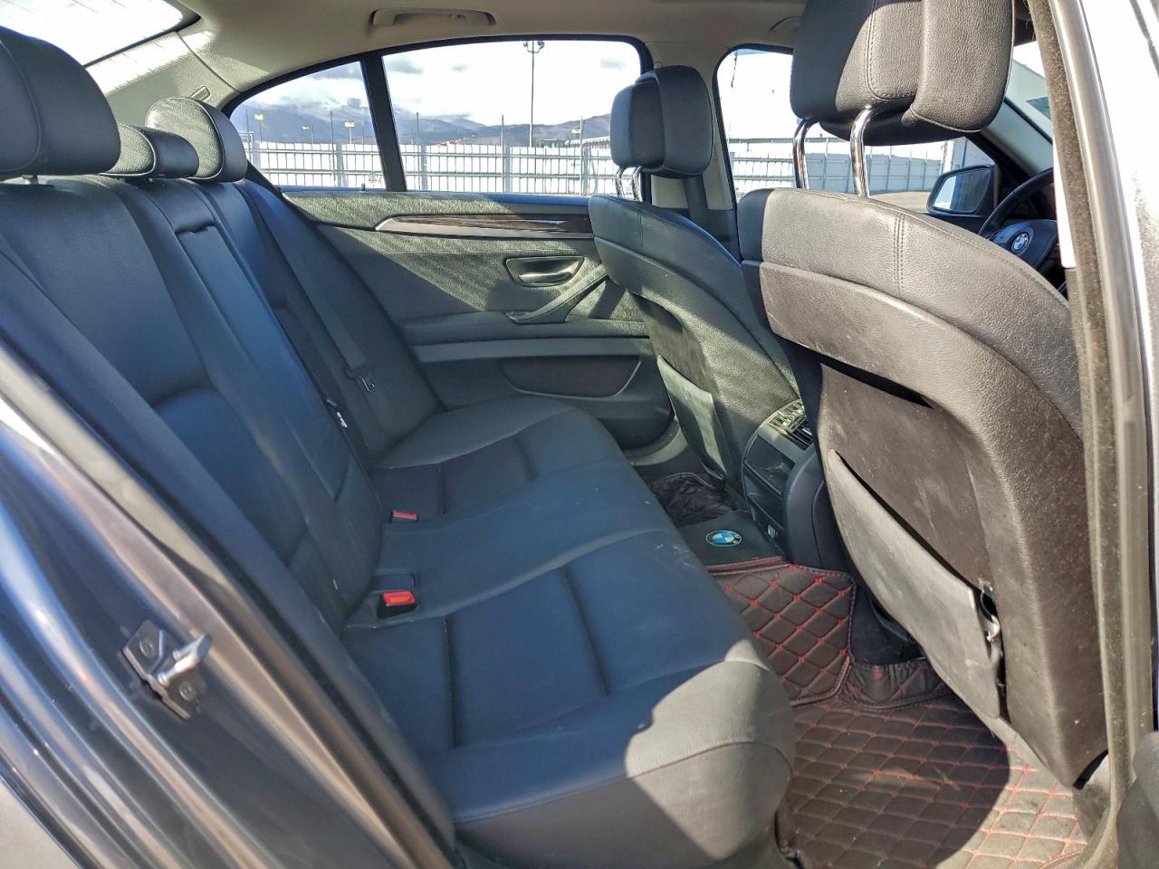 2012 BMW 528 Xi VIN: WBAXH5C50CDW05237 Lot: 93729665