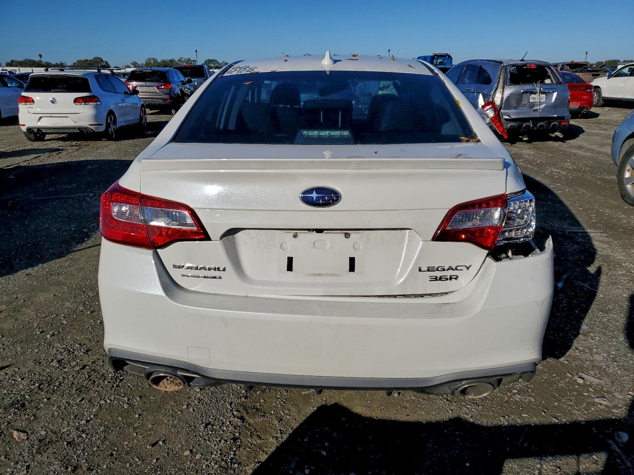 2018 Subaru Legacy 3.6R Limited VIN: 4S3BNEK64J3023290 Lot: 94168755