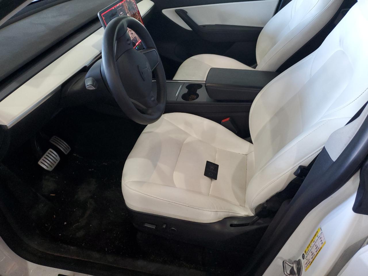 2021 Tesla Model Y VIN: 5YJYGDEF7MF266867 Lot: 92093205