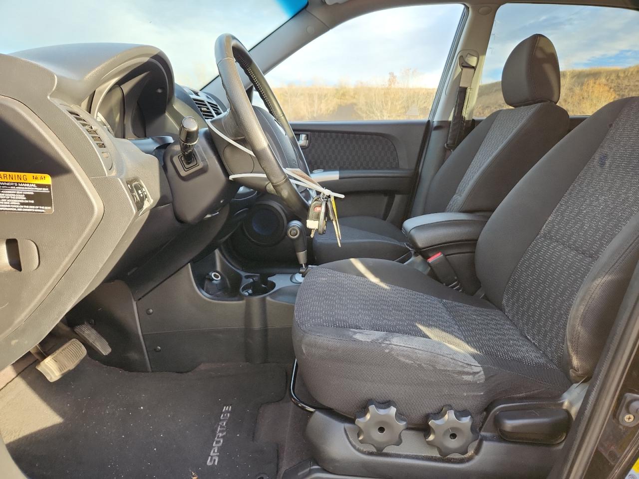 2007 Kia Sportage Ex VIN: KNDJE723077439058 Lot: 92497345