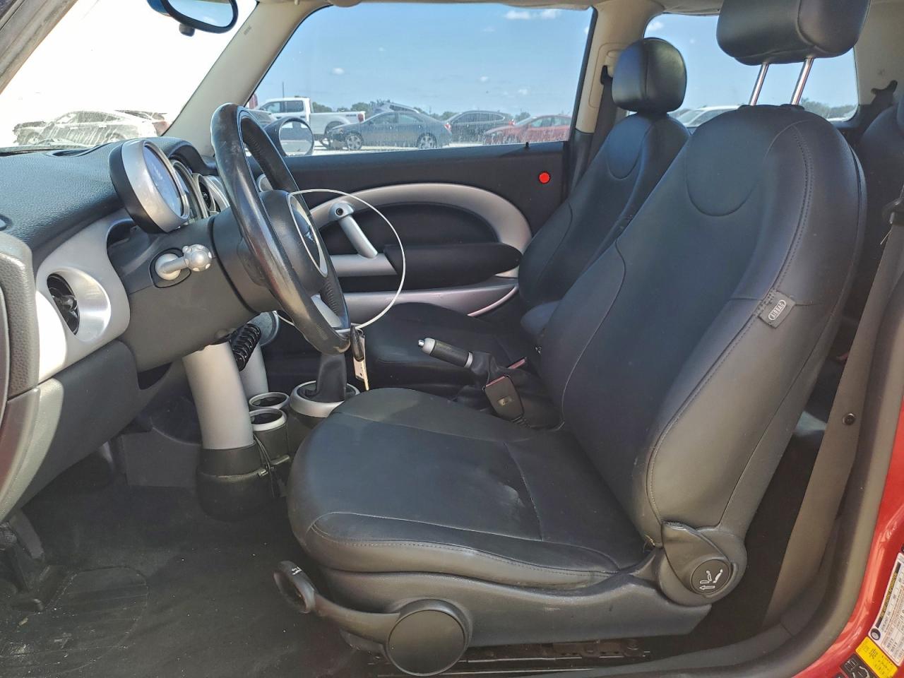 2006 Mini Cooper VIN: WMWRC33506TK67568 Lot: 93927315