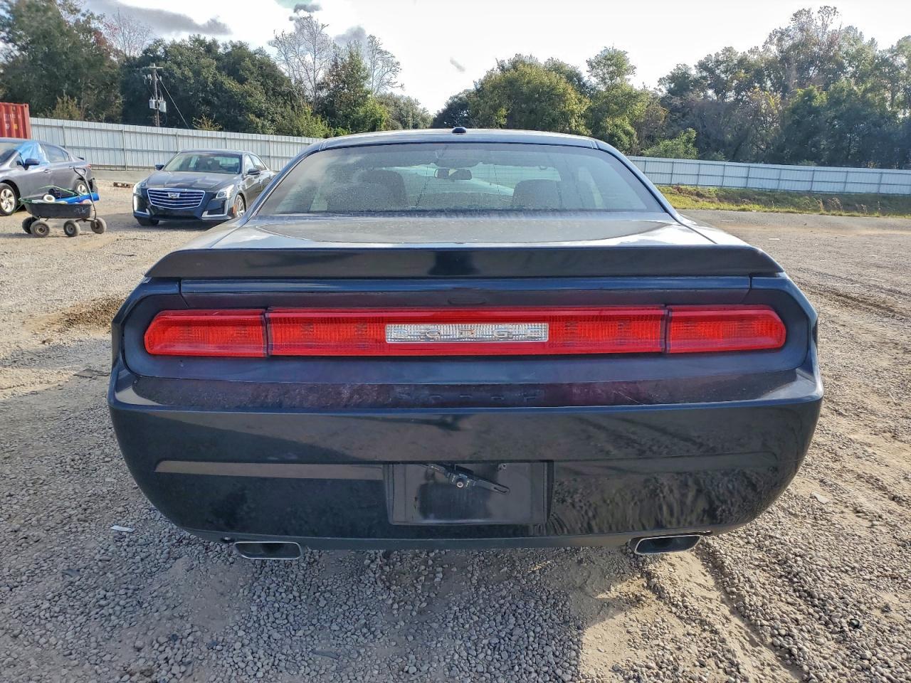 2011 Dodge Challenger VIN: 2B3CJ4DG8BH603738 Lot: 94086705