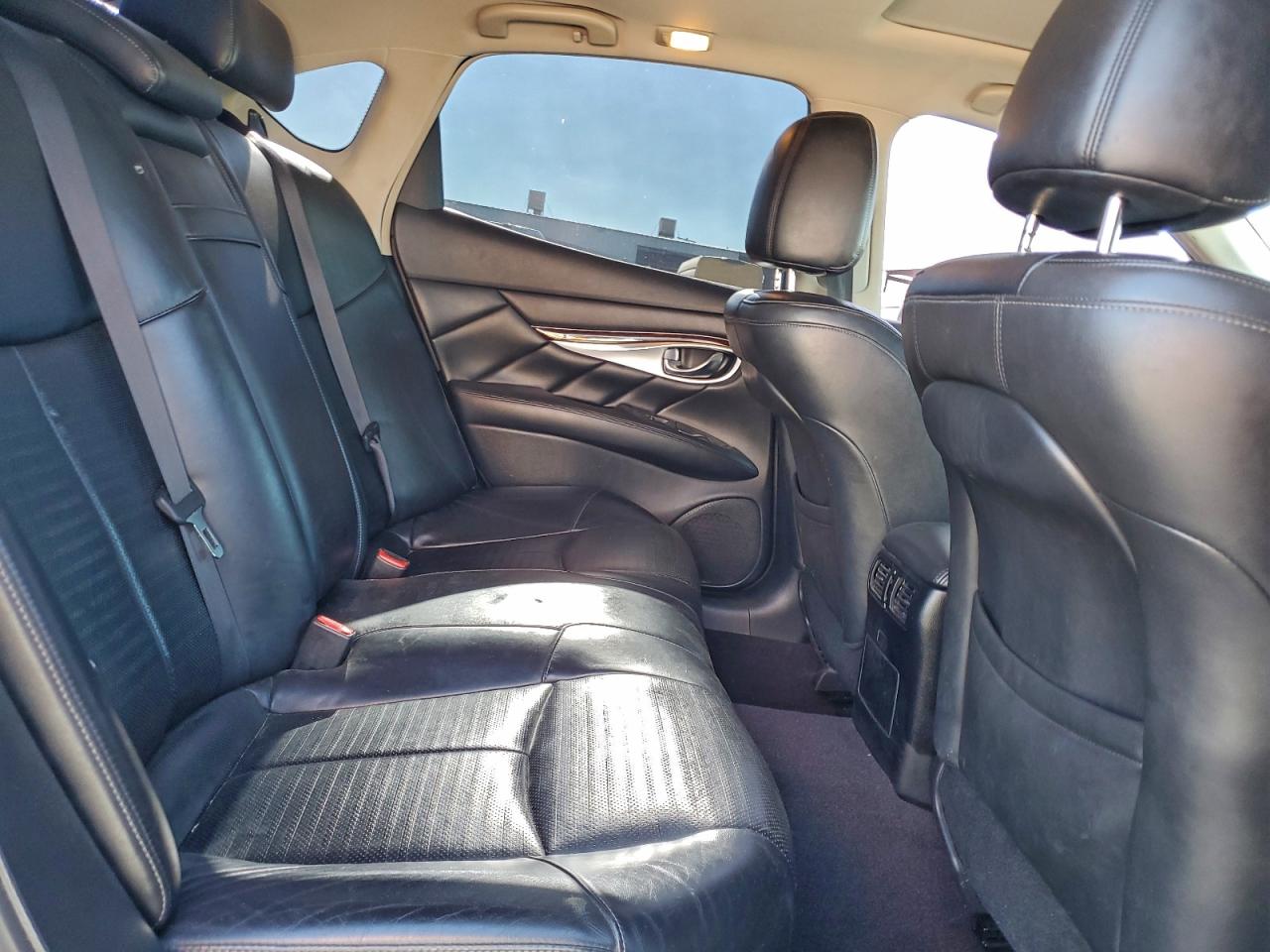 2011 Infiniti M37 VIN: JN1BY1AP0BM321831 Lot: 94419245