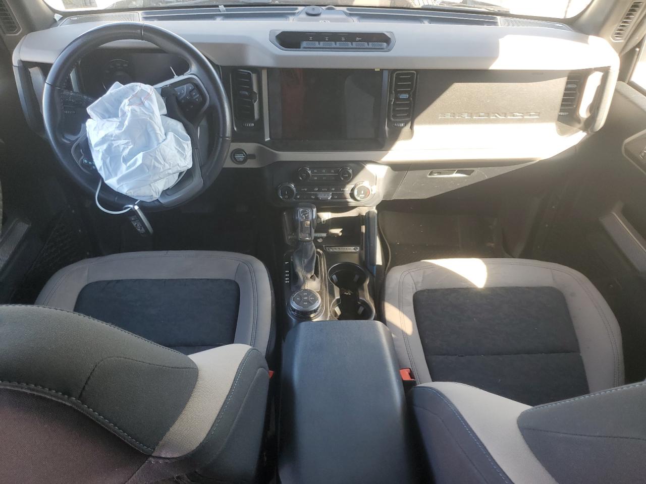 2022 Ford Bronco Base VIN: 1FMEE5DP3NLB56353 Lot: 91141615