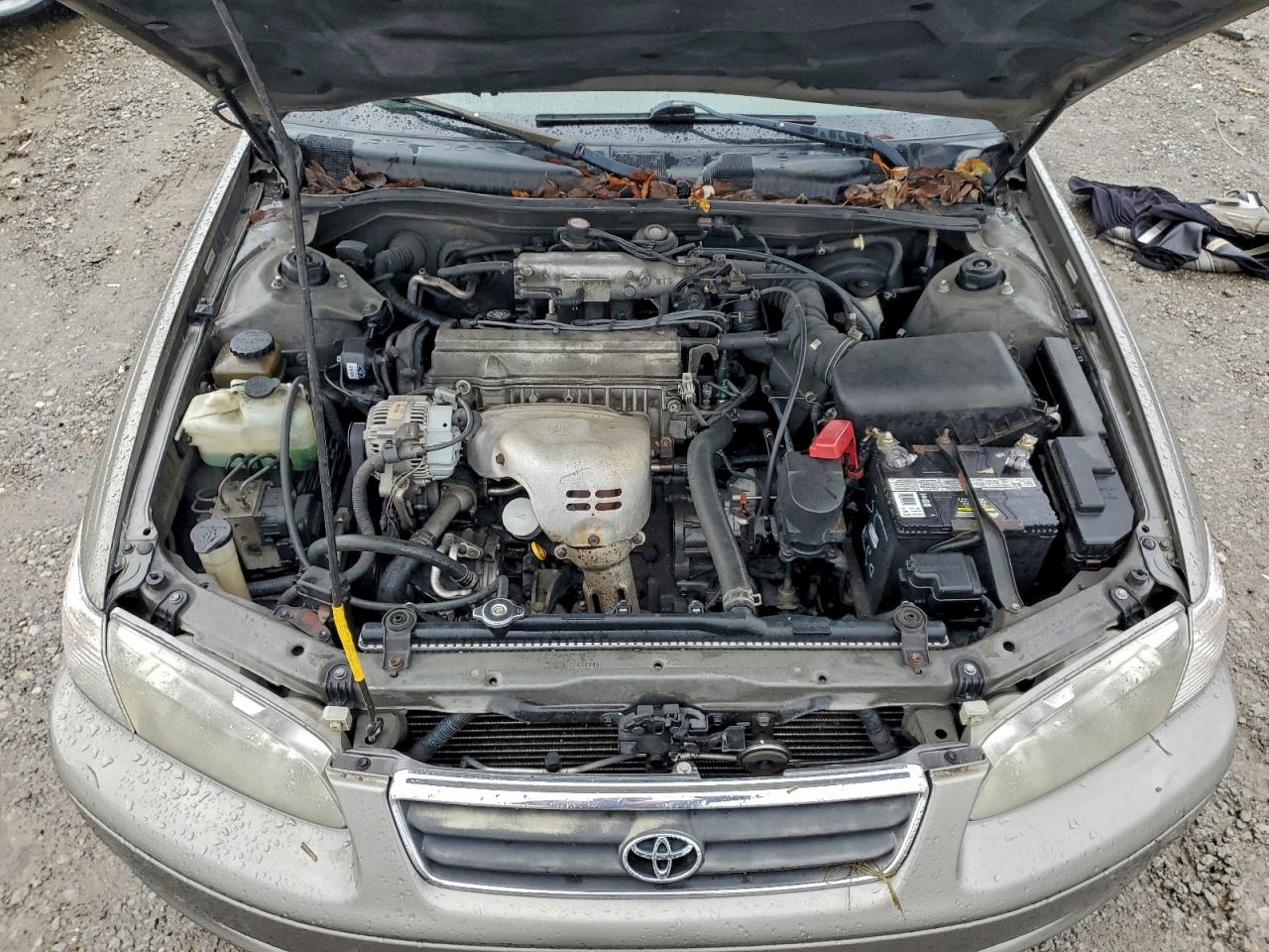 2000 Toyota Camry Ce VIN: 4T1BG22K1YU636442 Lot: 93873515