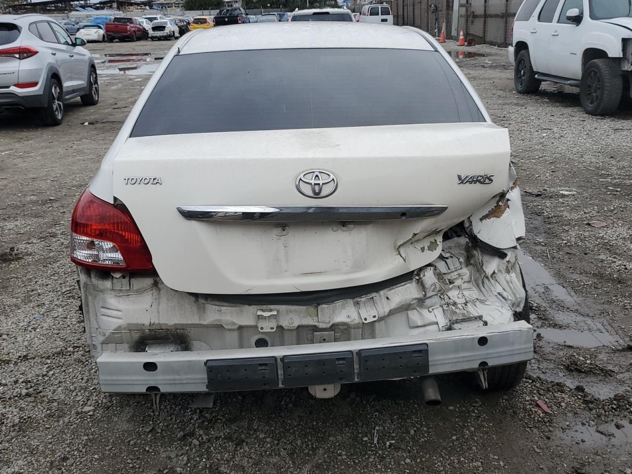 2007 Toyota Yaris VIN: JTDBT923471044292 Lot: 92702585