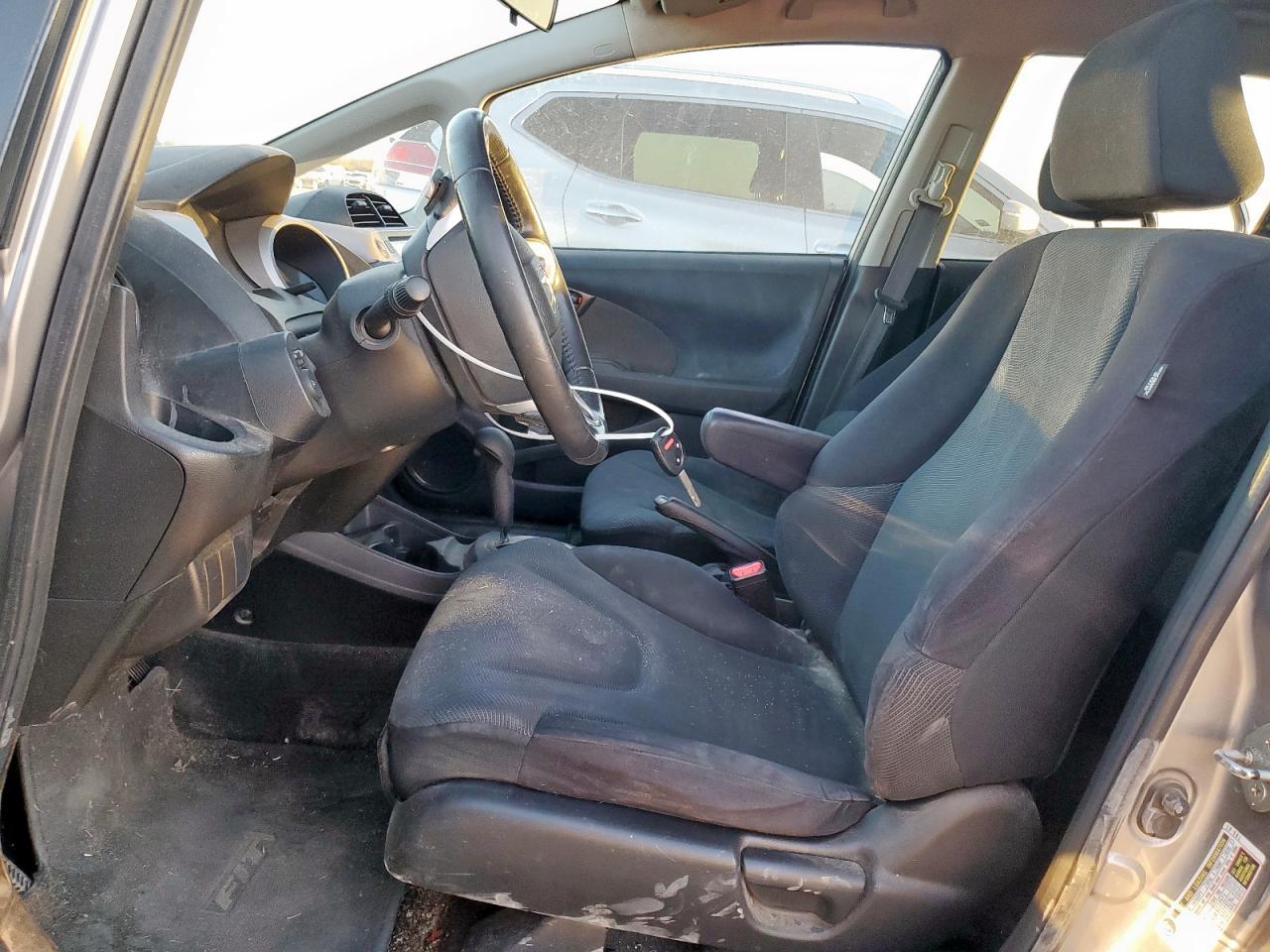 2010 Honda Fit Sport VIN: JHMGE8H48AC002308 Lot: 92339785