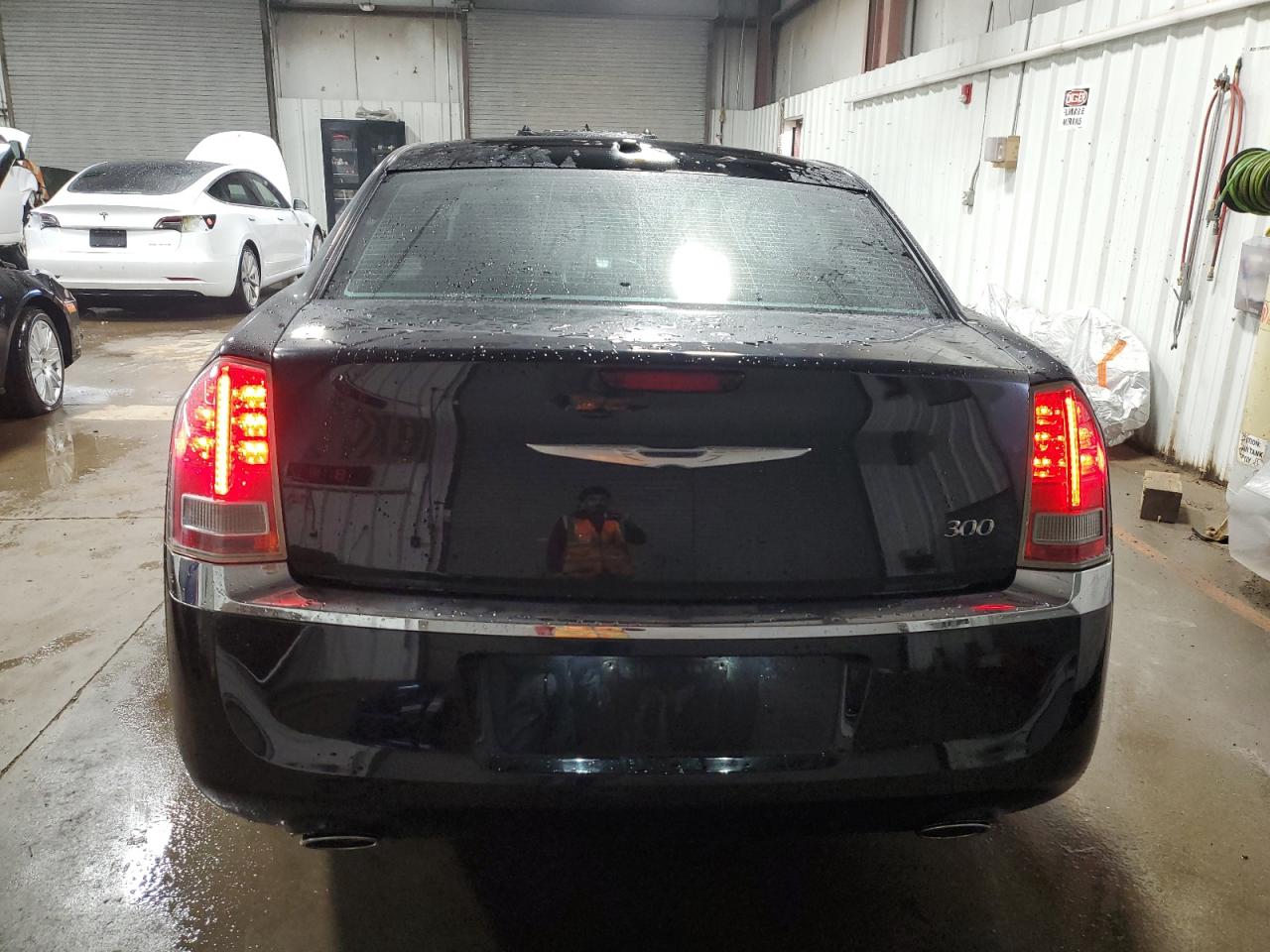 2012 Chrysler 300 VIN: 2C3CCAAG5CH107846 Lot: 92299505