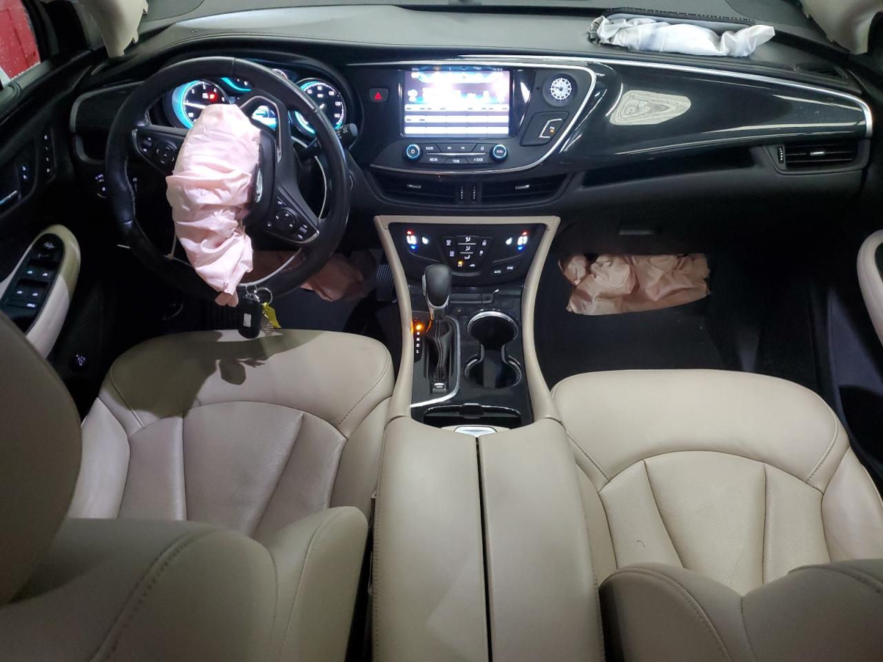 2018 Buick Envision Essence VIN: LRBFX1SA3JD052247 Lot: 92488975