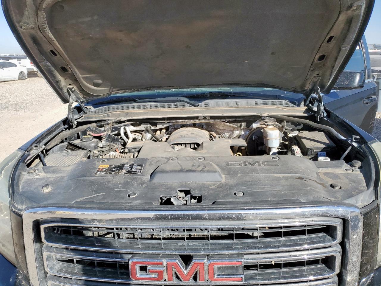 2015 GMC Yukon Slt VIN: 1GKS2BKC7FR301217 Lot: 93031035